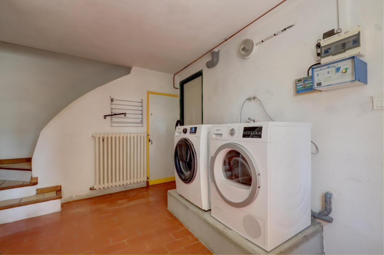 Gîte la grappe Occitane - 14 personnes - piscine privée Ambres Exterior foto